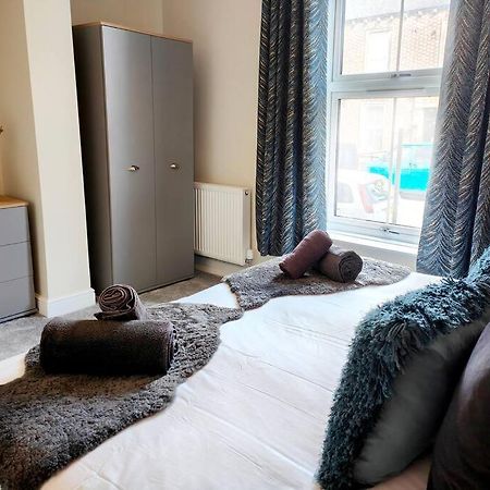 Carvetii - Anne House Room 1 - Dbl Bed Ground Floor En-Suite 칼라일 외부 사진